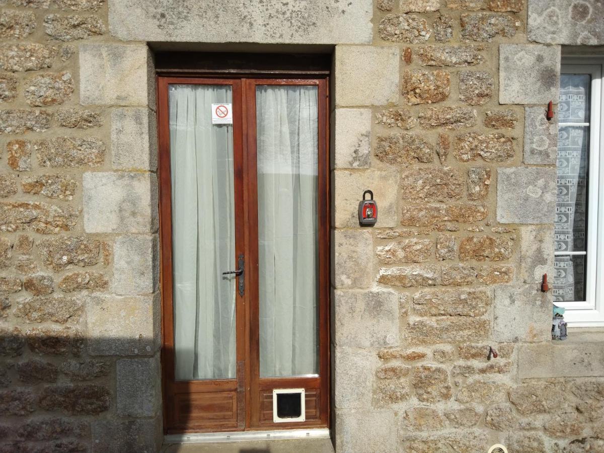 Villa Craftycotta Glomel Exterior foto